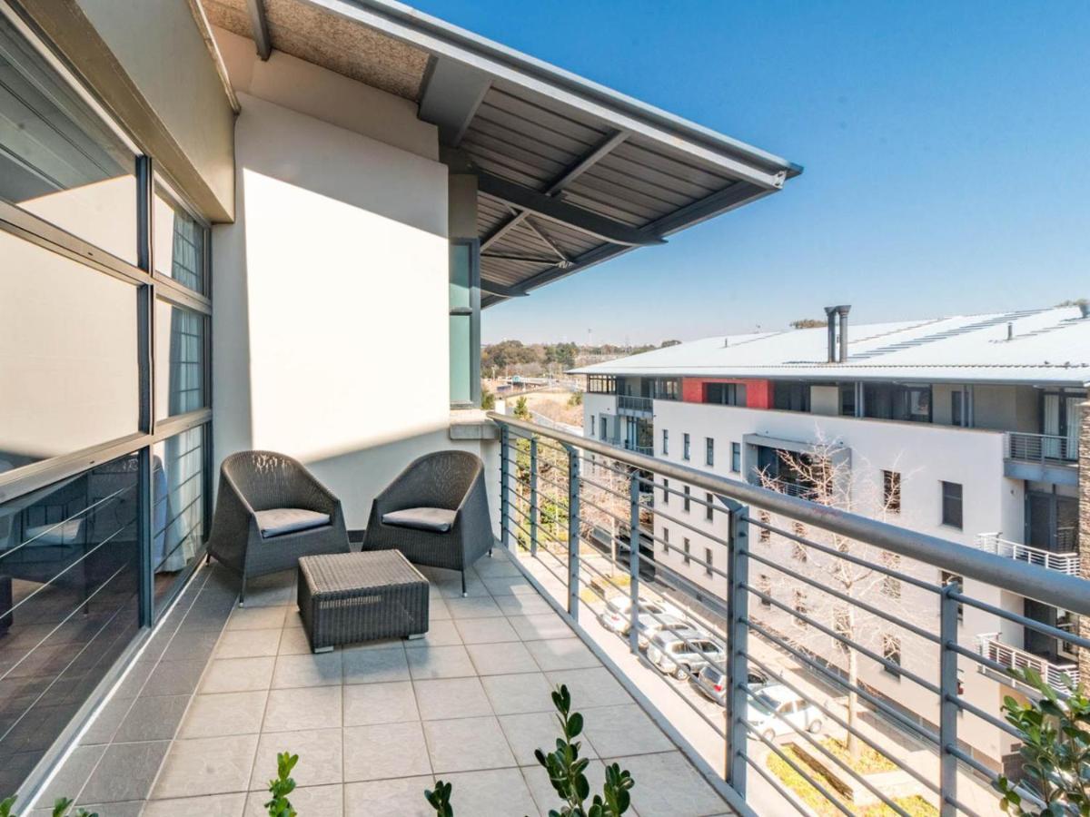 Heriot Units 19 & 20 Apartment